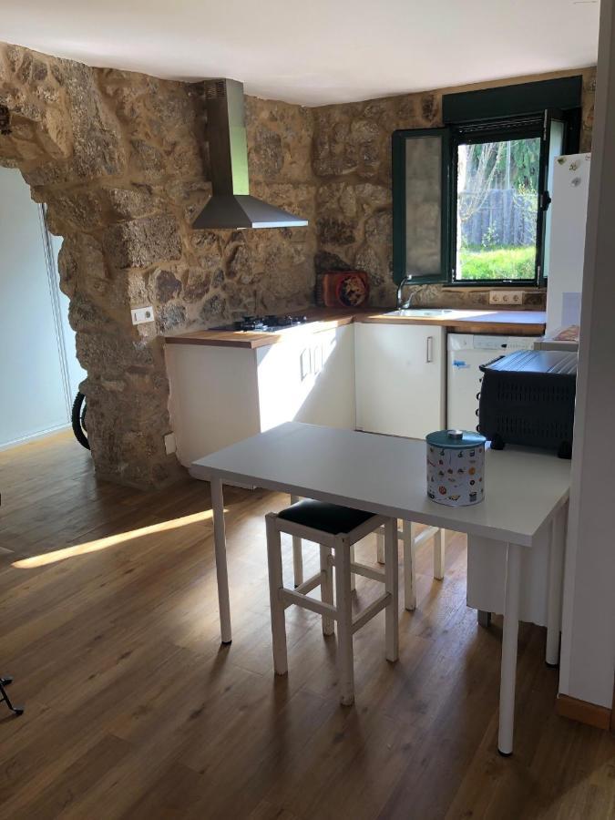 Muiño. Pequeña casita cerca de playa America Nigrán Exterior foto