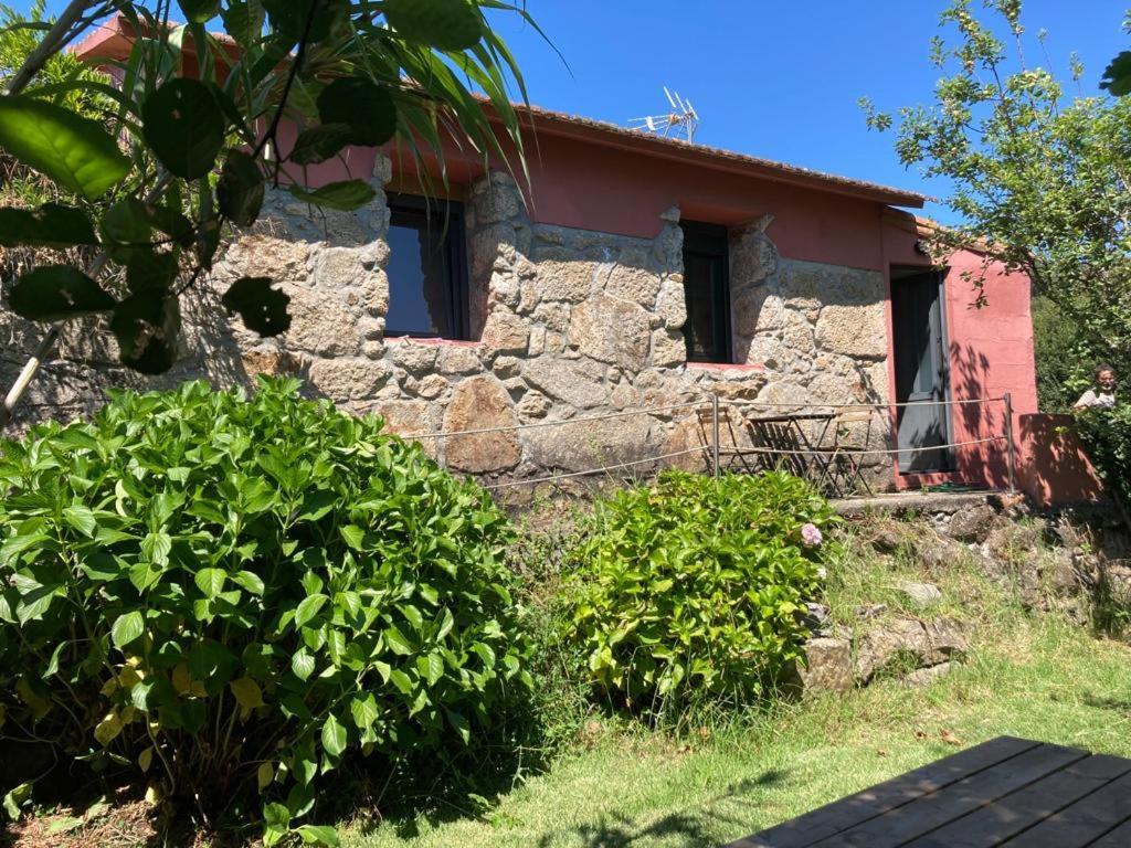 Muiño. Pequeña casita cerca de playa America Nigrán Exterior foto